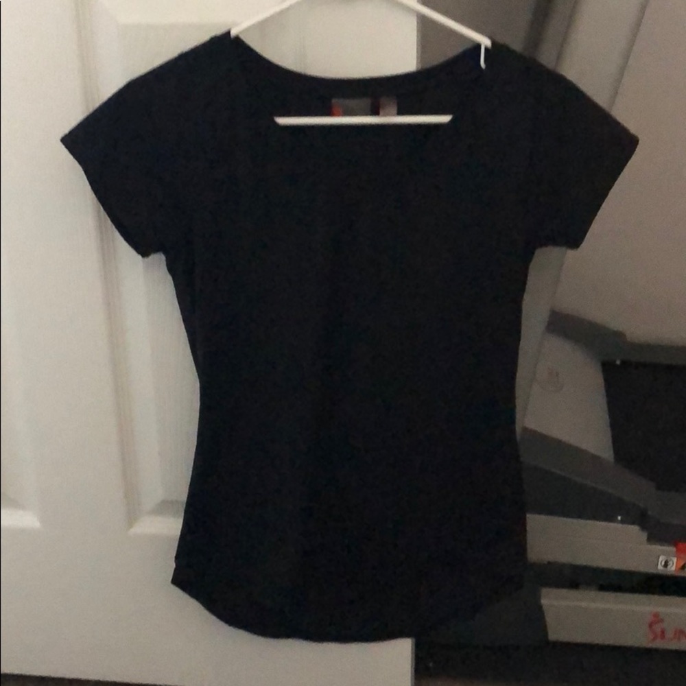 Like new Zella women’s workout top